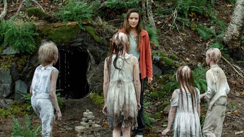 Сериал Извне - Добро пожаловать в кошмар!